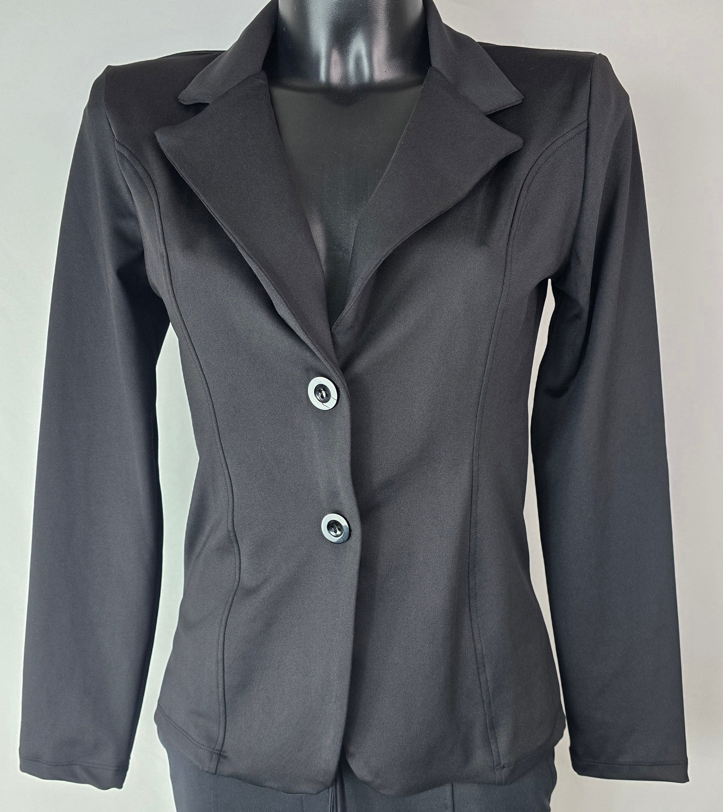 Colbert  Tombiqe ( travel )