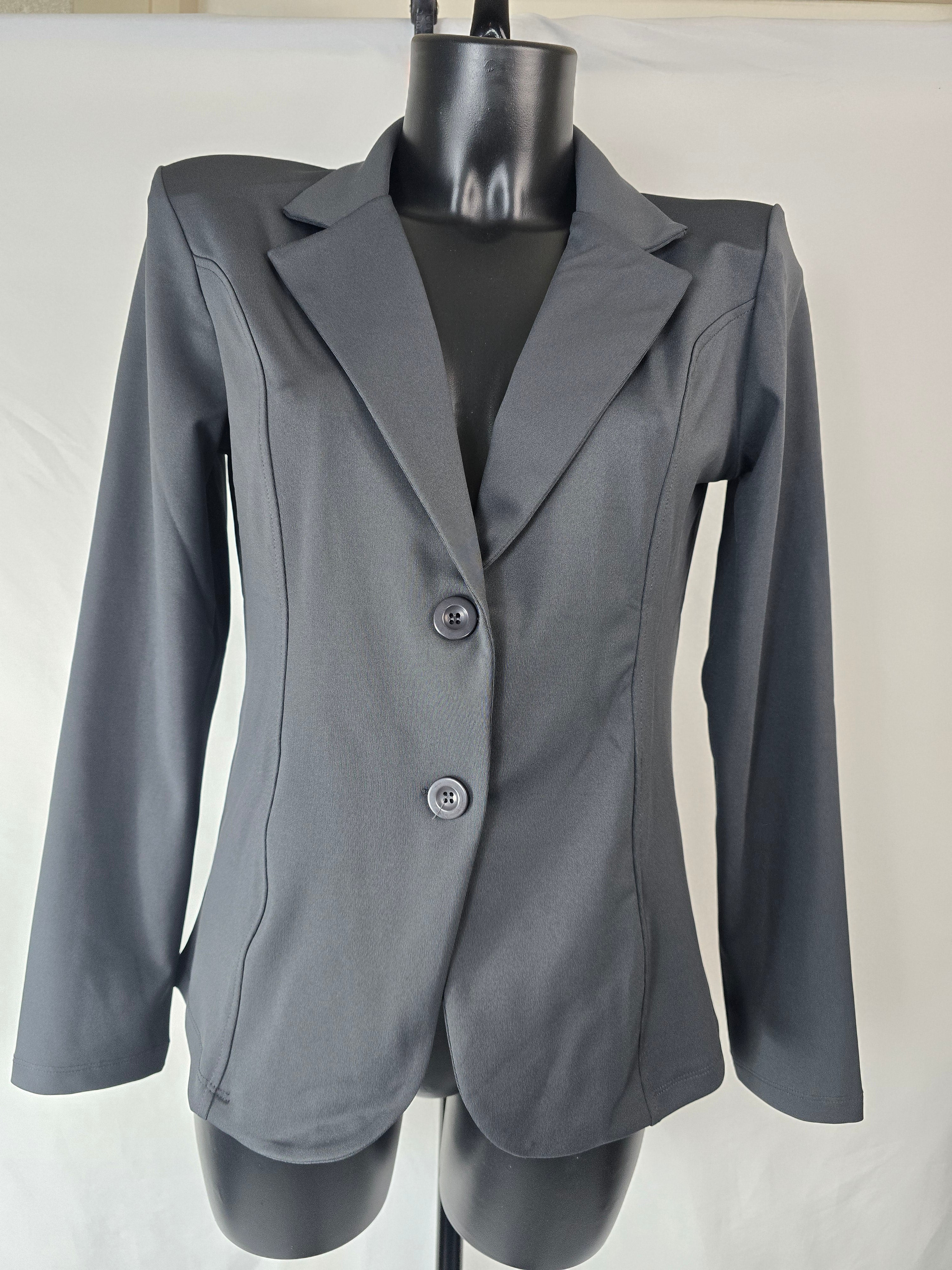 Colbert  Tombiqe ( travel )