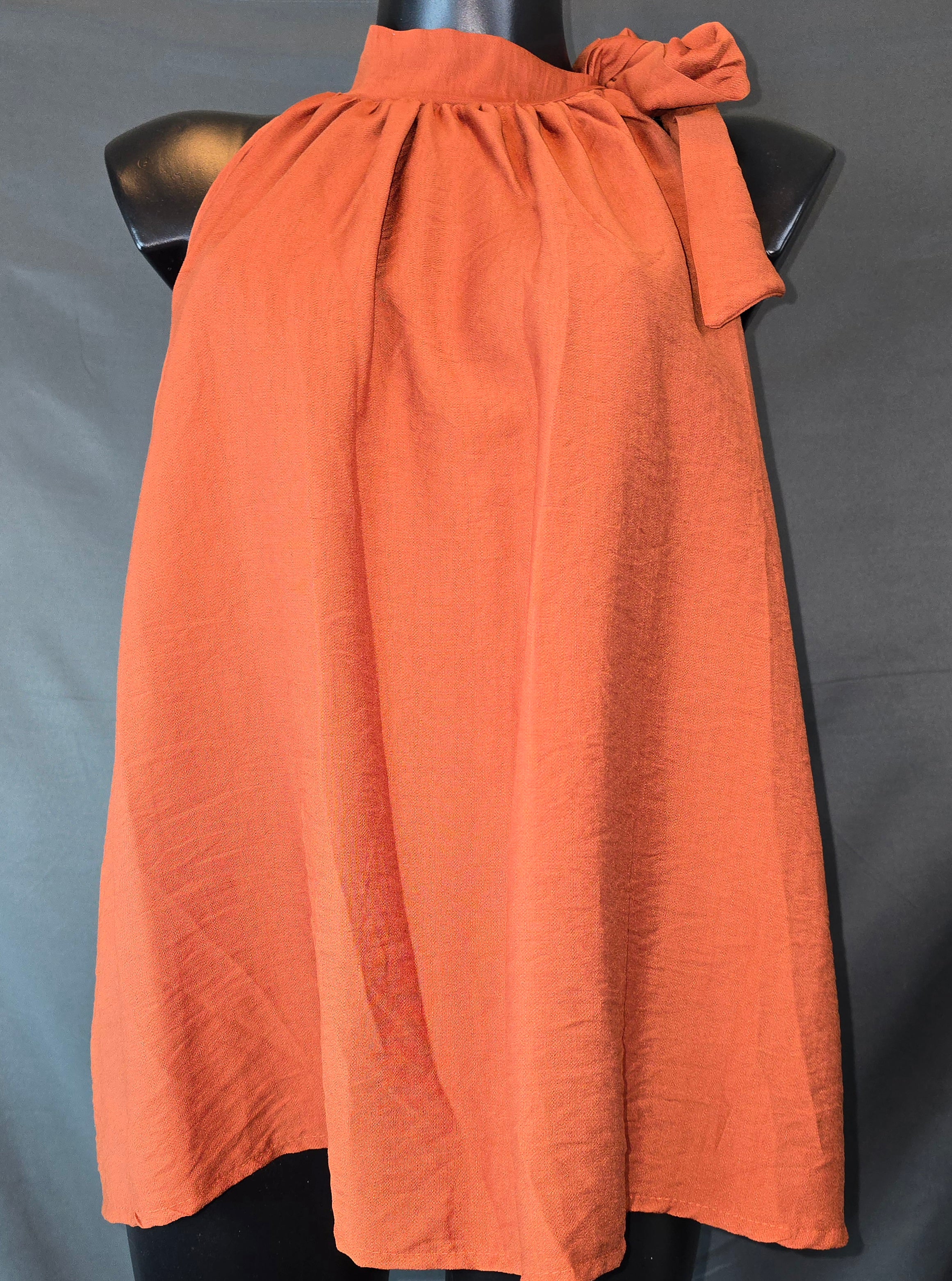 Halter top met strik